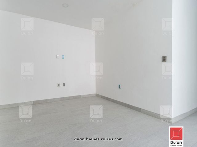 place photo 52