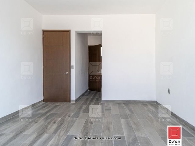place photo 62