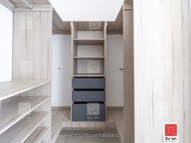 place photo 66
