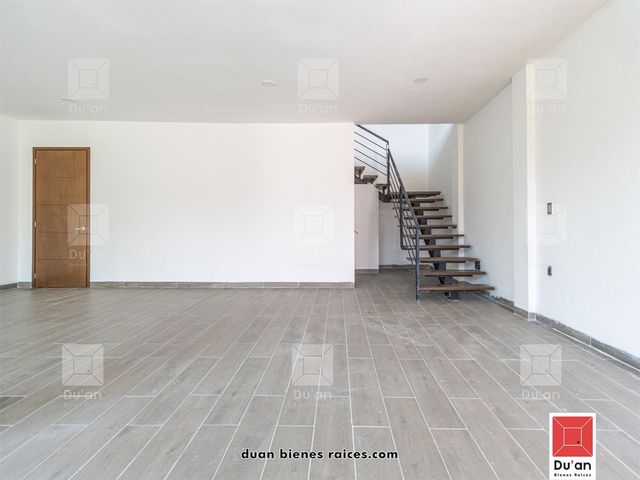 place photo 95