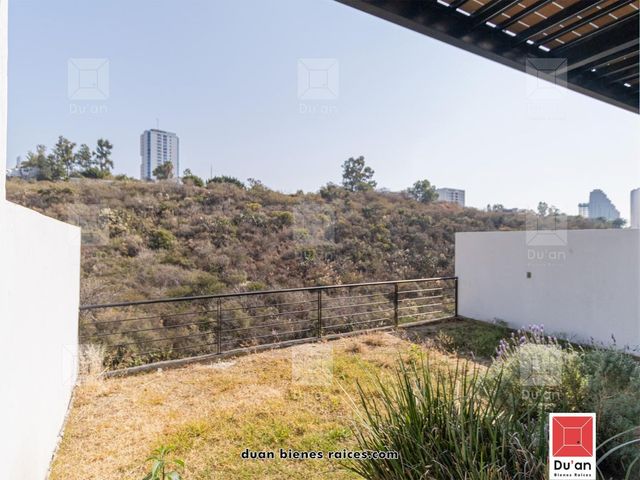 place photo 107