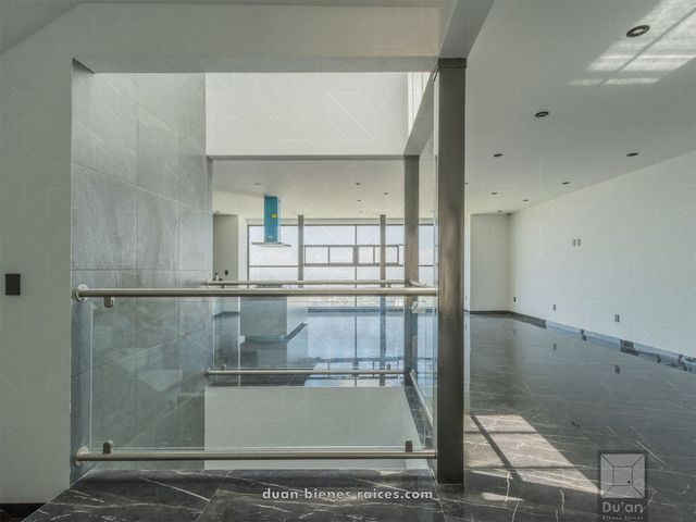 place photo 69