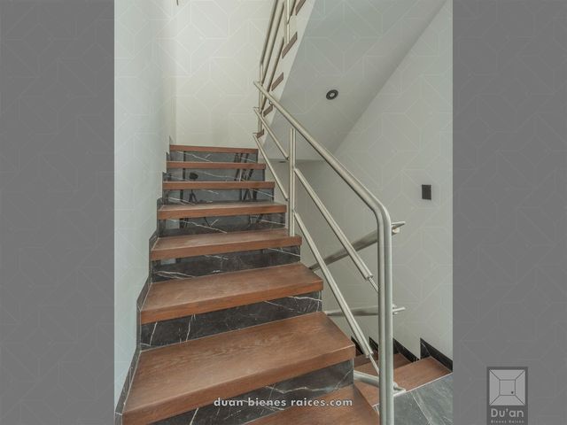 place photo 71