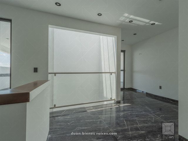 place photo 87