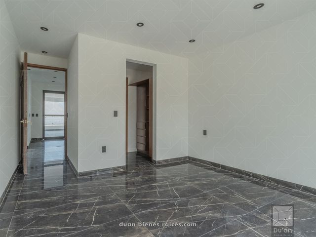 place photo 89
