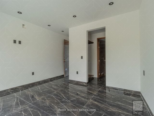 place photo 101