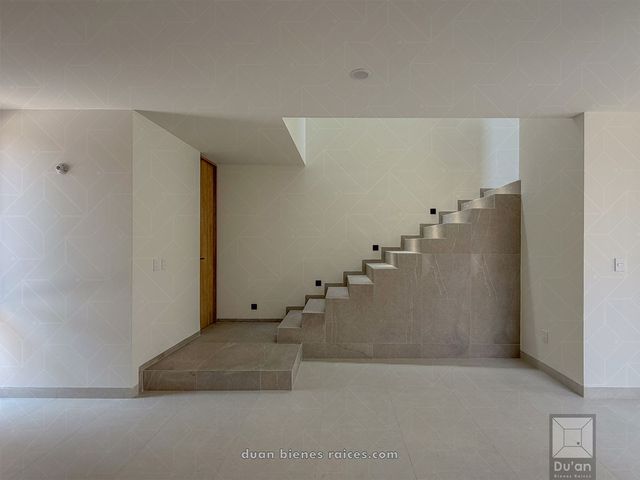 place photo 55