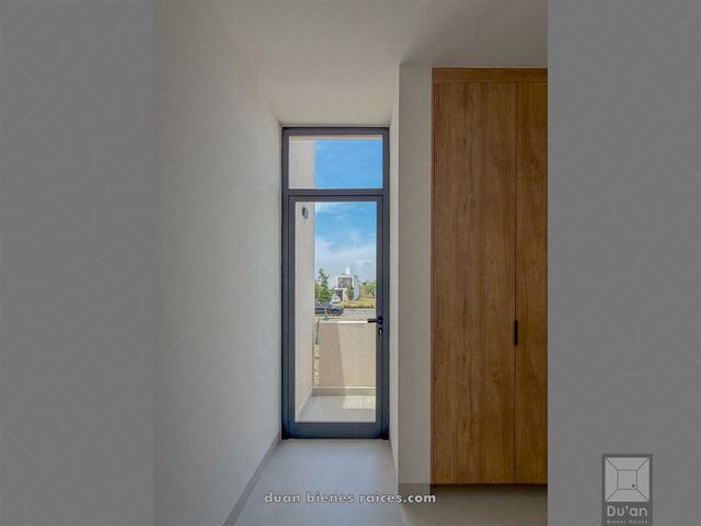 place photo 88