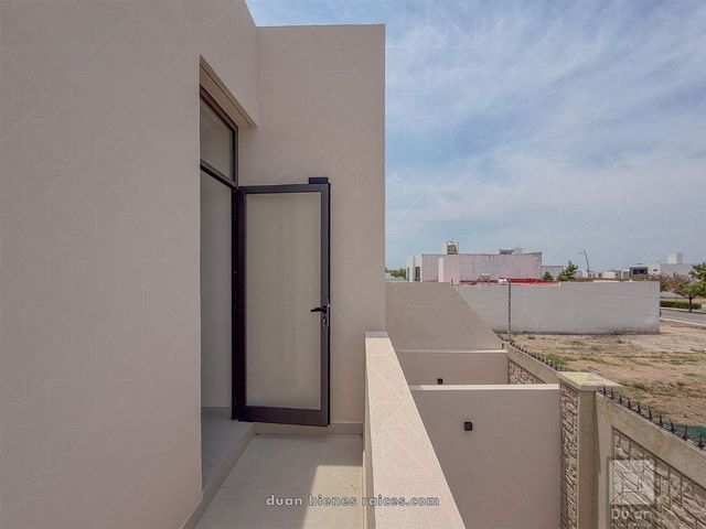 place photo 89