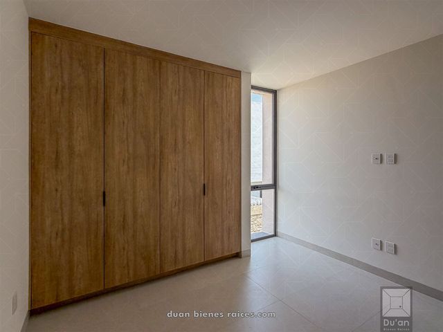 place photo 97