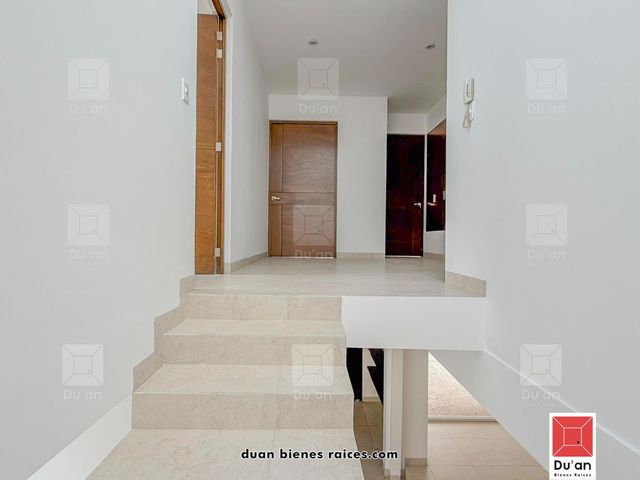 place photo 75