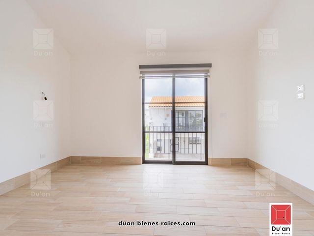 place photo 88