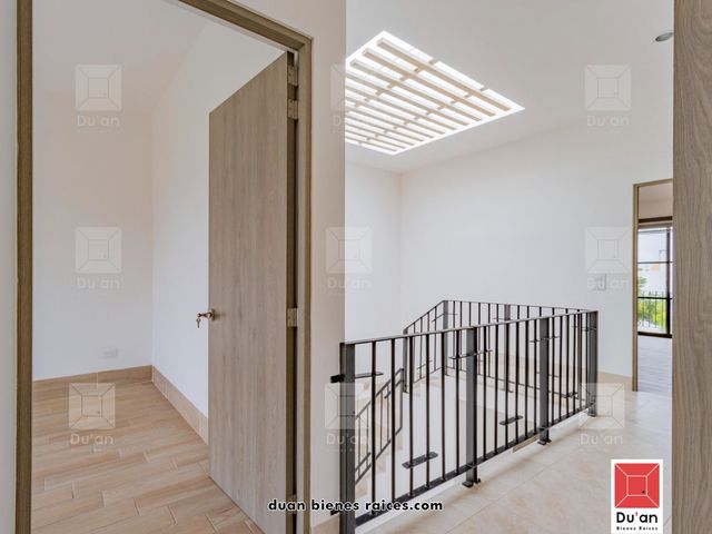 place photo 74