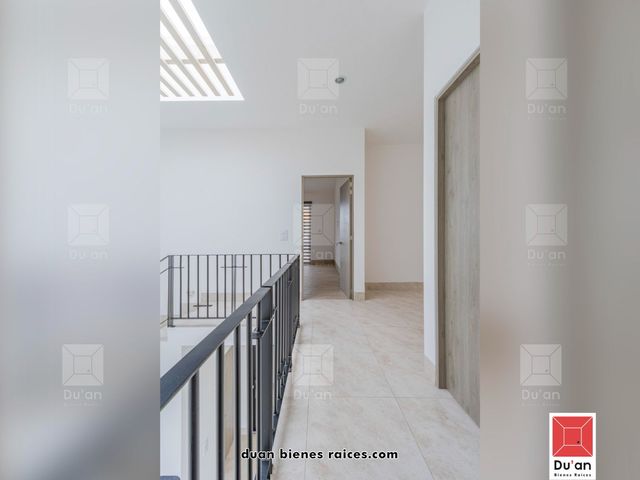 place photo 83
