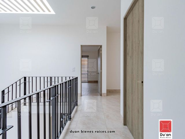 place photo 84