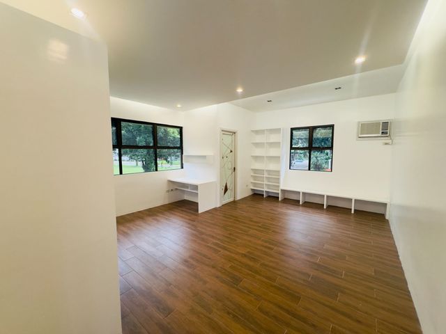 place photo 55