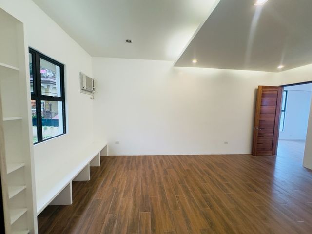 place photo 57