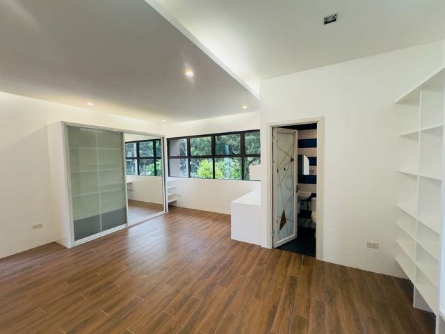 place photo 58
