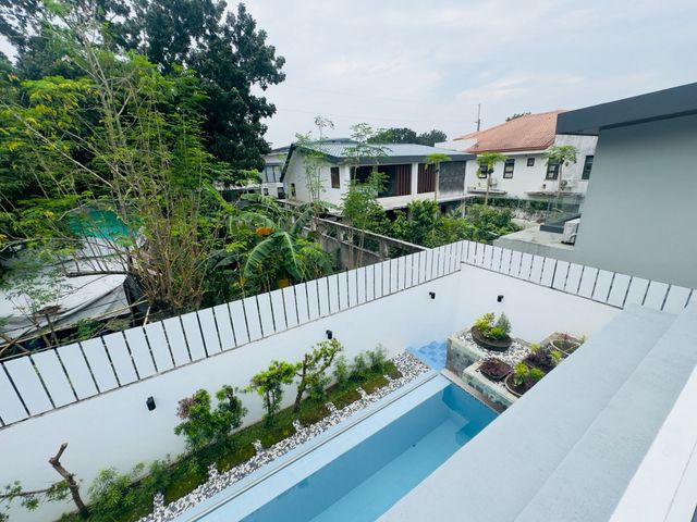 place photo 81