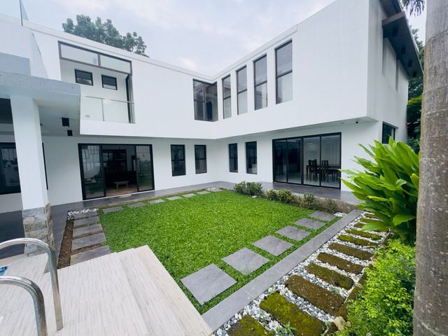 place photo 92