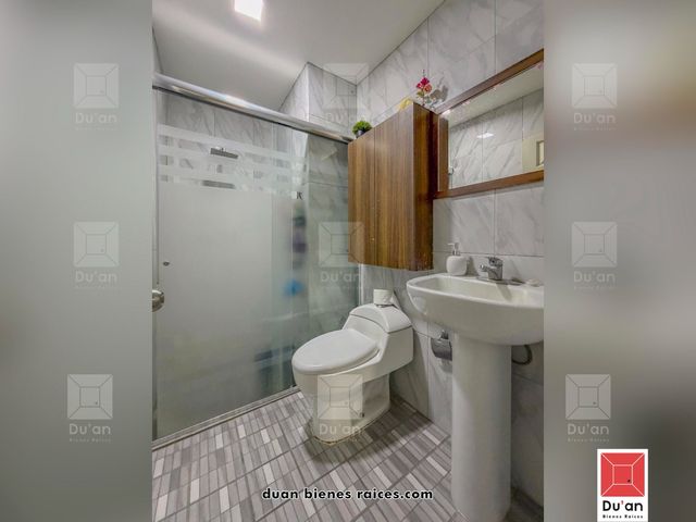 place photo 126