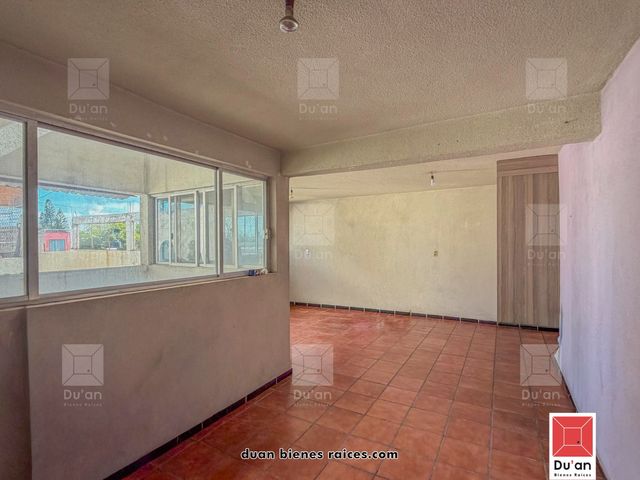 place photo 161