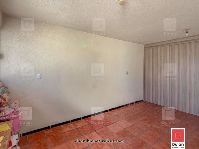 place photo 170