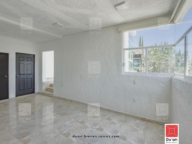 place photo 51