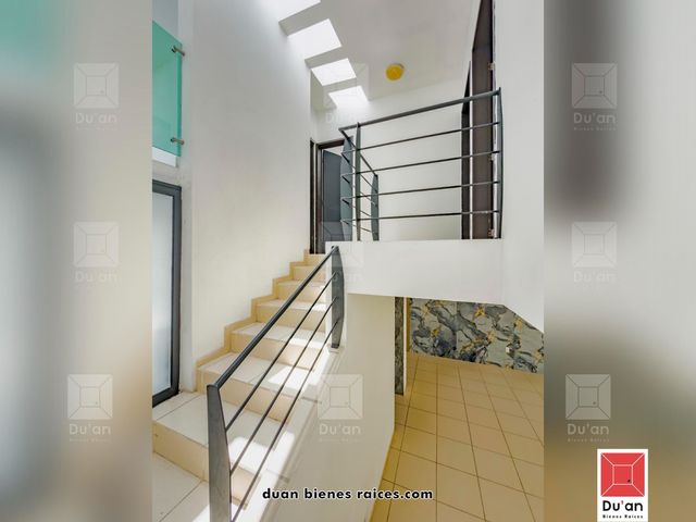 place photo 64