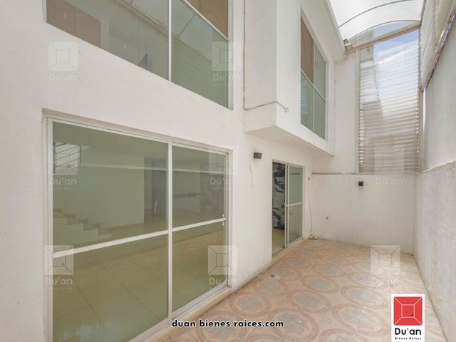 place photo 85