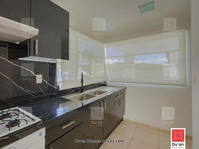 place photo 103