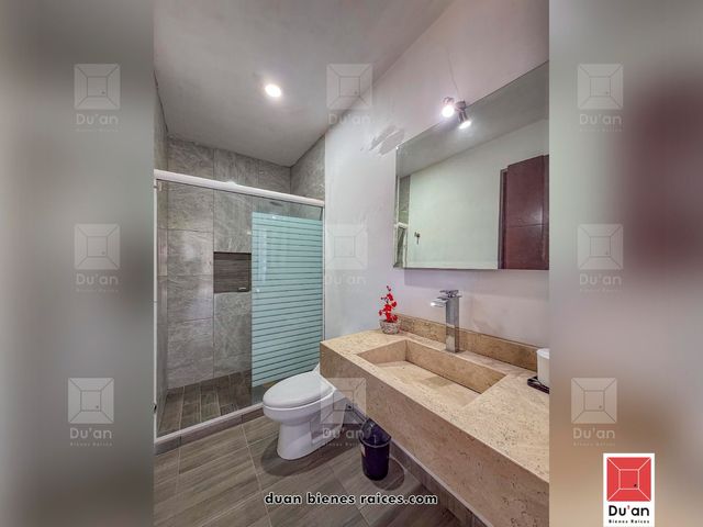 place photo 62