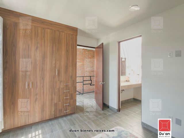 place photo 95