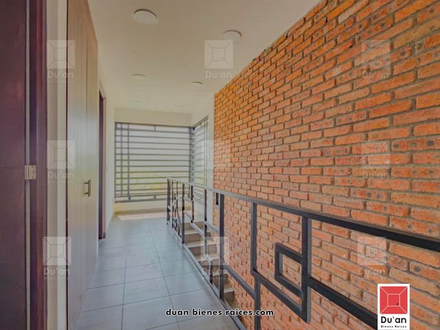 place photo 81