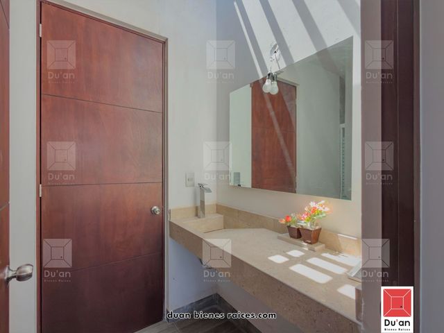 place photo 86