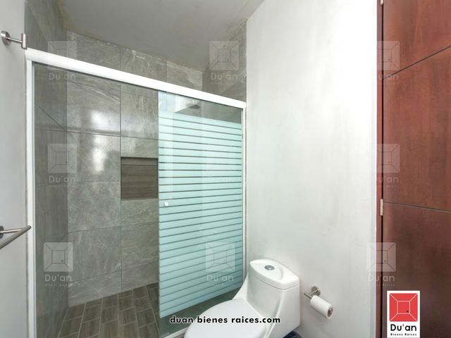 place photo 99