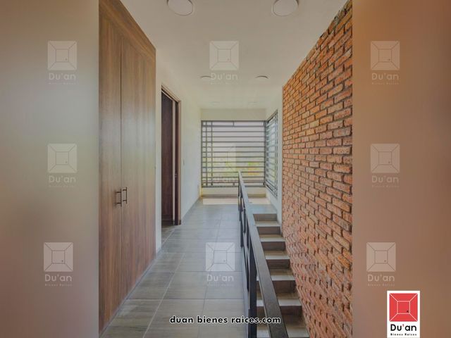 place photo 101