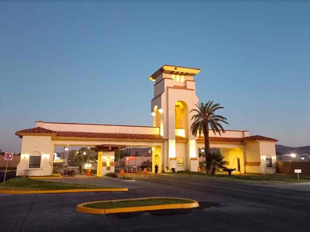 place photo 21