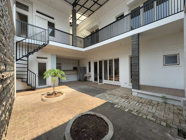 place photo 18