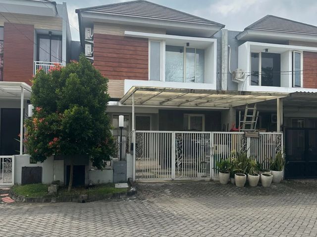 Dijual Rumah Area Driyorejo Lokasi Taman wisata regency REV.A1144