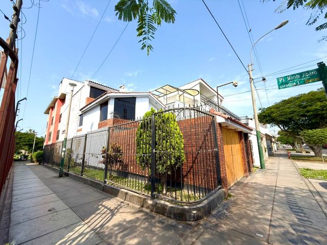 place photo 45