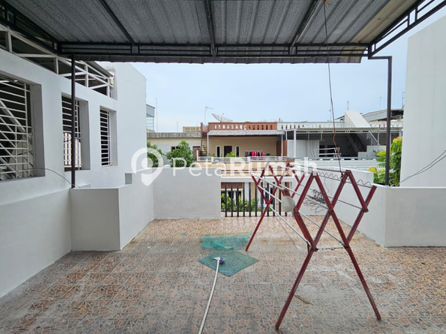 place photo 18