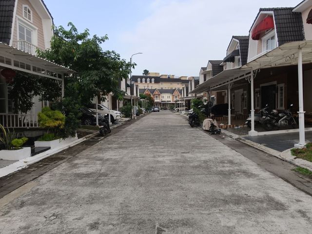 Villa Medan Johor Jl Deli Tua Komplek Merci Resort
