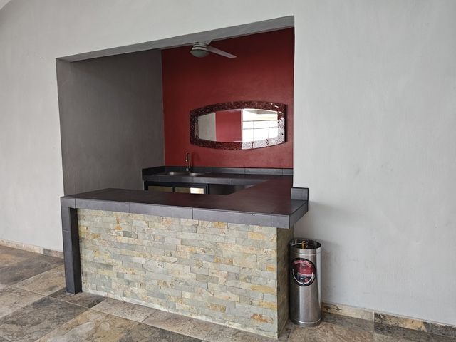 place photo 39