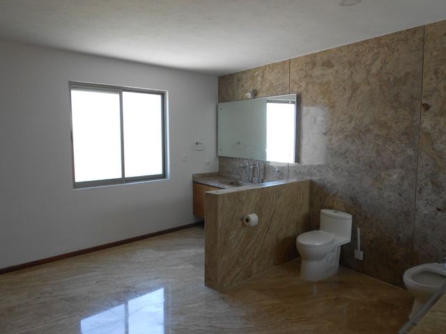 place photo 110