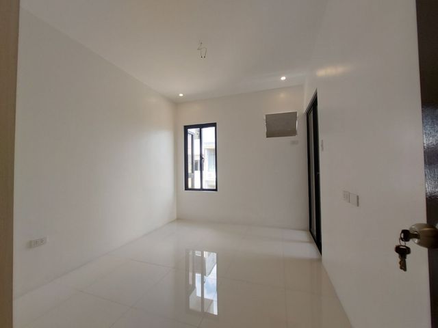 place photo 49