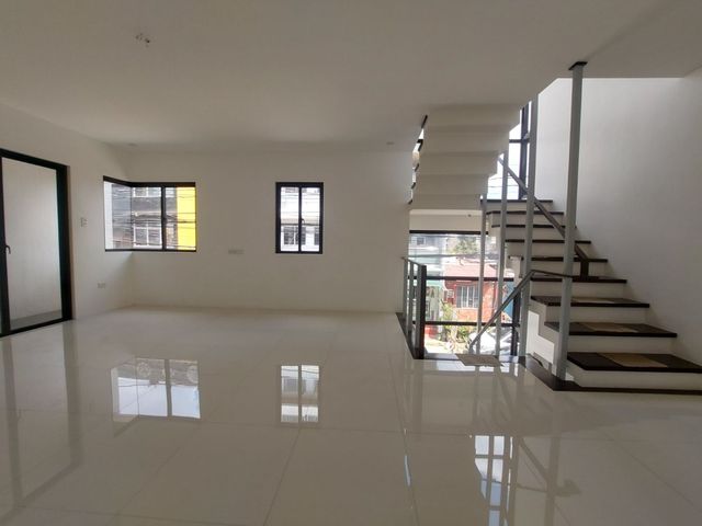 place photo 55