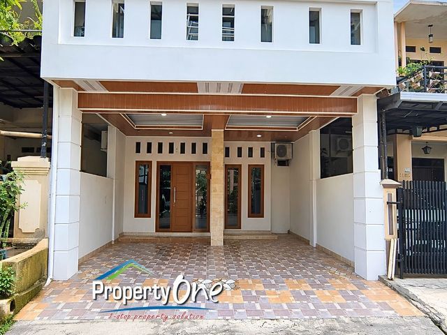 Jual Rumah 2 Lantai Siap Huni di Medang Lestari ,Free 5 Unit AC, SHM, Dekat ke Summarecon Mall Serpong, Kampus UMN & Akses Tol