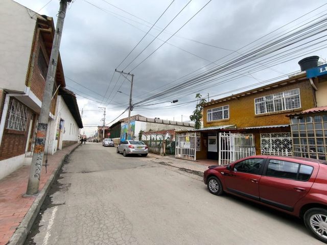 place photo 23