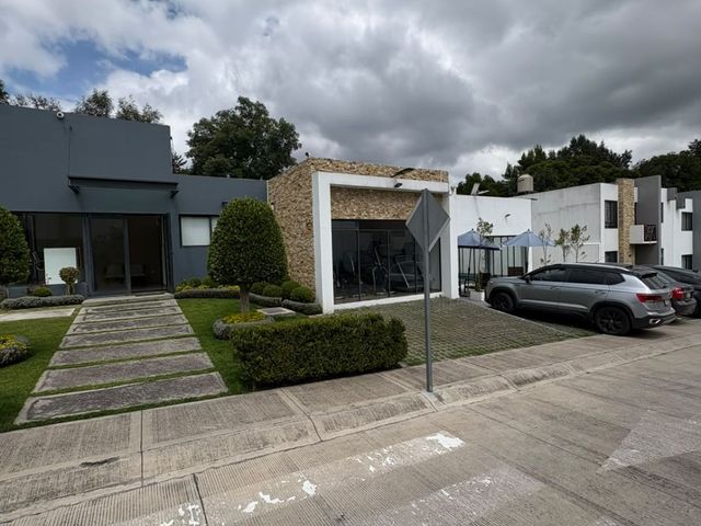 place photo 40